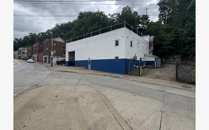 Pictures of Retail, Industrial property located at 632 West Warrington Avenue, Pittsburgh, PA 15226 for sales - image #1