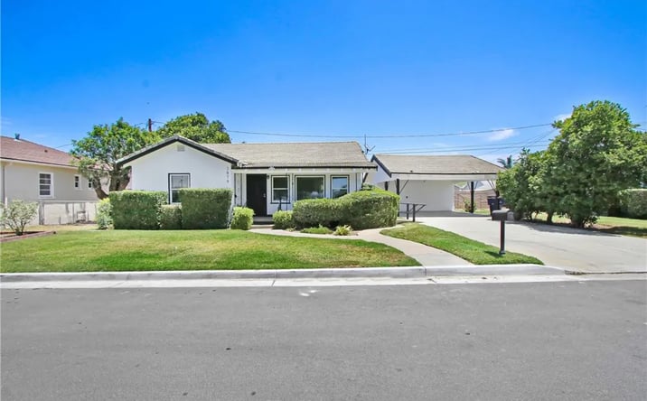 Pictures of Multifamily property located at 3879 Dykes, Riverside, CA 92503 for sales - image #1