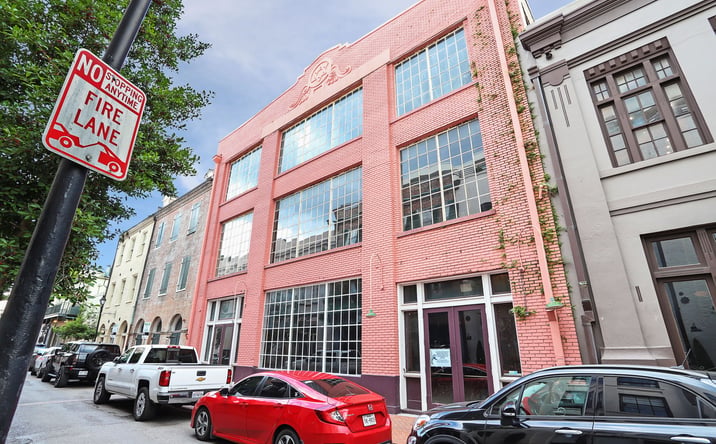 Pictures of Retail, Mixed Use property located at 517 Toulouse St, New Orleans, LA 70130 for sales - image #1