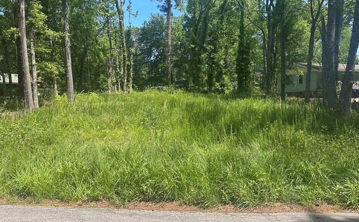 Pictures of Land property located at 311 Lake Forest Rd, Greenwood, SC 29649 for sales - image #1