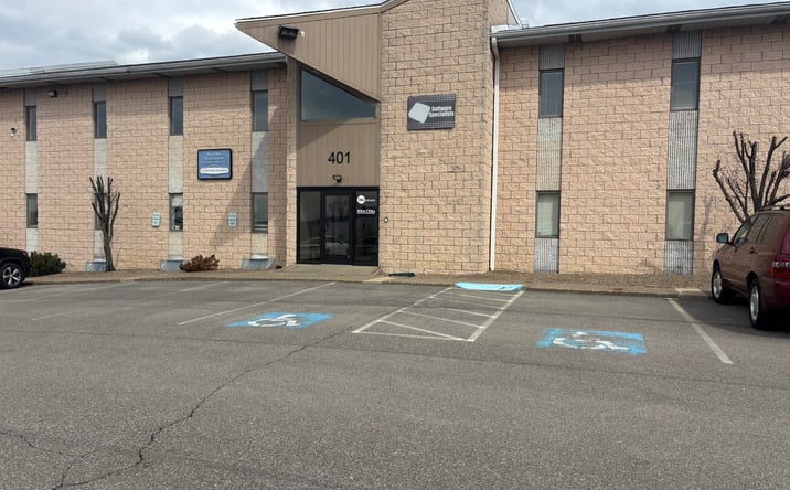 Pictures of Retail, Office property located at 401 Smith Dr, Cranberry Township, PA 16066 for sales - image #1