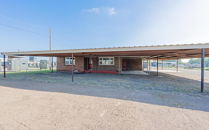 Pictures of Land property located at 1405 GARDEN CITY HWY, MIDLAND, TX 79701-8356 for sales - image #1