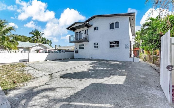 Pictures of Multifamily, Industrial property located at 429 NW 10th Avenue, Miami, FL 33128 for sales - image #1