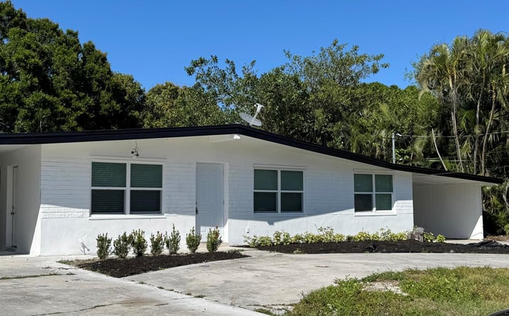 Pictures of Multifamily property located at 508 Palm Avenue # A, Fort Pierce, FL 34982 for sales - image #1