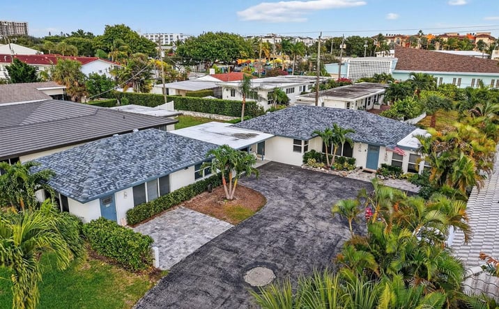 Pictures of Multifamily property located at 4436 Seagrape Drive, Lauderdale By The Sea, FL 33308 for sales - image #1