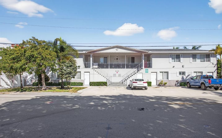 Pictures of Multifamily property located at 825 NE 6th Street # 7 #1-7, Fort Lauderdale, FL 33304 for sales - image #1