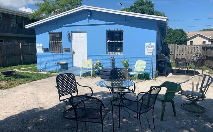Pictures of Multifamily property located at 1017 13th Street, West Palm Beach, FL 33401 for sales - image #1