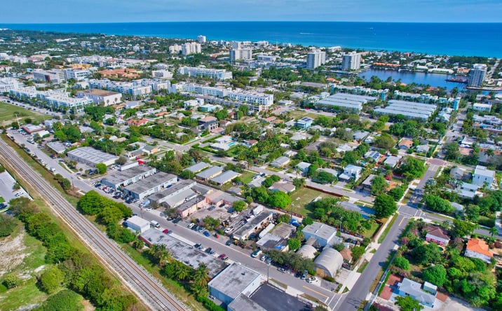 Pictures of Mixed Use, Retail, Business for Sale, Industrial, Office property located at 369 SE 2nd Avenue, Delray Beach, FL 33483 for sales - image #1