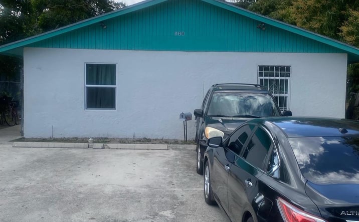 Pictures of Multifamily property located at 128 SW 3rd Avenue, Delray Beach, FL 33444 for sales - image #1