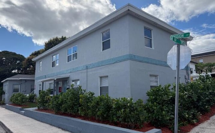 Pictures of Multifamily, Business for Sale, Office property located at 1913 Division Avenue, West Palm Beach, FL 33407 for sales - image #1