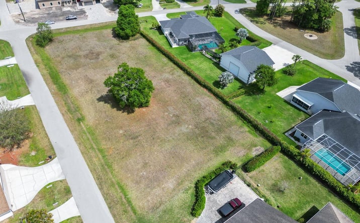 Pictures of Land property located at 6871 Cherokee Avenue, Fort Myers, FL 33905 for sales - image #1
