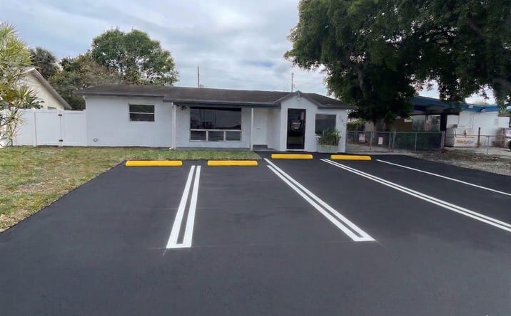 Pictures of Mixed Use, Office, Retail property located at 840 NW 33rd Street, Oakland Park, FL 33309 for sales - image #1