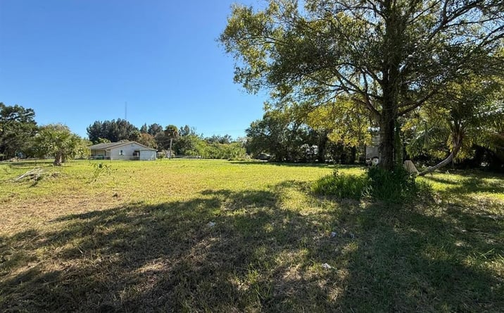 Pictures of Land property located at 3704 Arnold Road, Fort Pierce, FL 34981 for sales - image #1