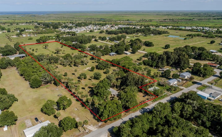 Pictures of Land property located at 1100 Red Barn Rd N W, Moore Haven, FL 33471 for sales - image #1