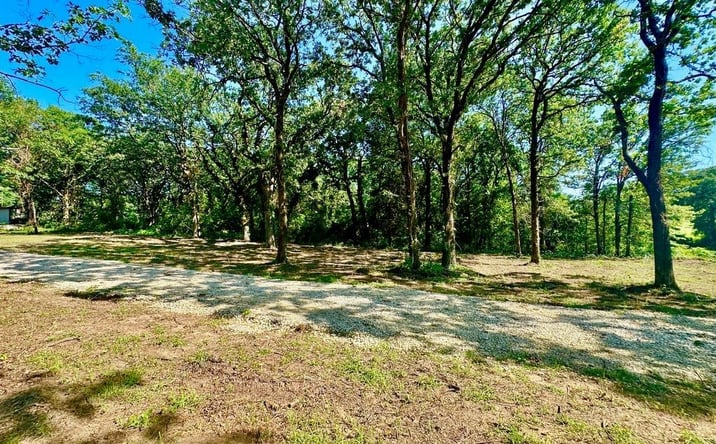 Pictures of Land property located at Edge Road, Kingston, OK 73439 for sales - image #1
