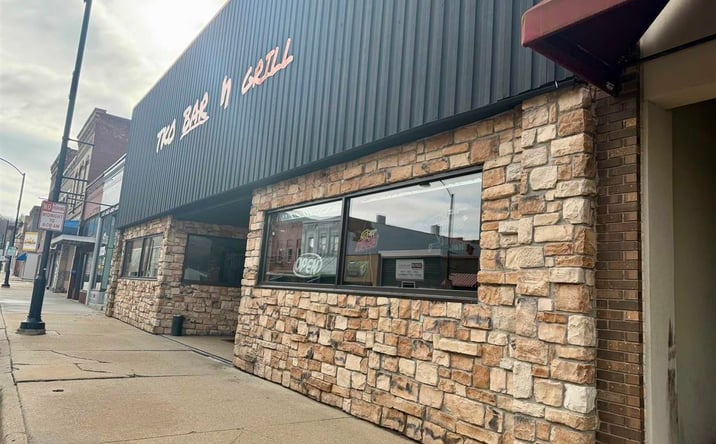 Pictures of Special Purpose property located at 165 W Court Street, Richland Center, WI 53581 for sales - image #1