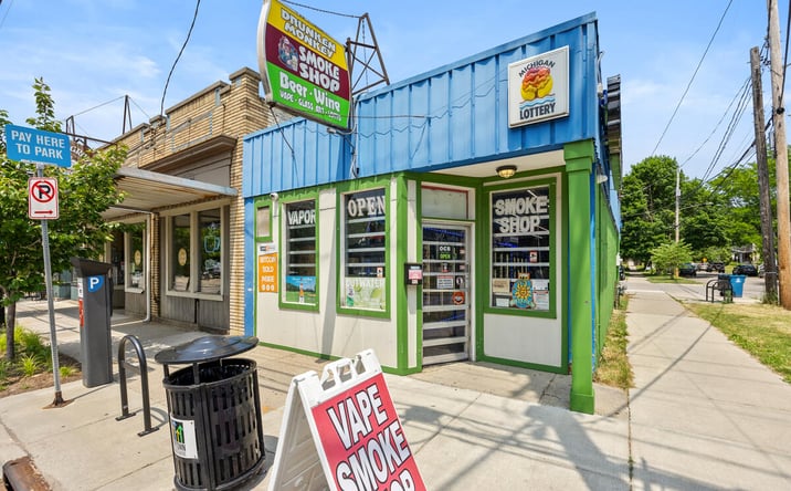 Pictures of Business for Sale, Retail property located at 1321 Fulton Street E, Grand Rapids, MI 49503 for sales - image #1