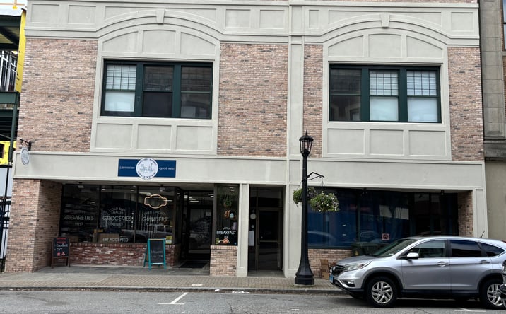 Pictures of Multifamily, Office, Business for Sale property located at 224 STATE ST, NEW LONDON, CT 06320-6305 for sales - image #1