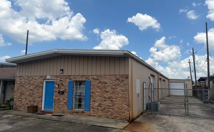Pictures of Industrial property located at 2838 Crater Lake Drive, Baton Rouge, LA 70814 for sales - image #1