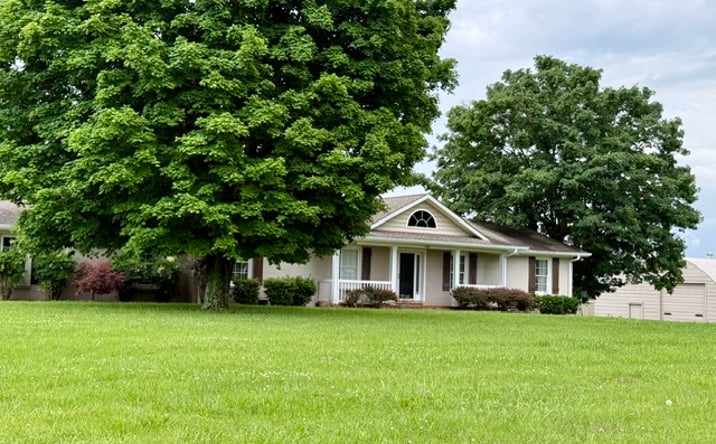 Pictures of Retail property located at 7212 Nashville Road, Bowling Green, KY 42101 for sales - image #1
