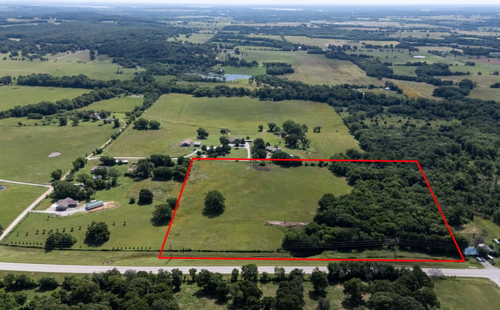 Pictures of Land property located at State Highway 82, Vinita, OK 74301 for sales - image #1
