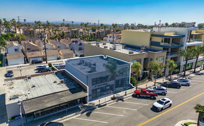 Pictures of Retail, Mixed Use property located at 438 MAIN ST, HUNTINGTON BEACH, CA 92648-8152 for sales - image #1