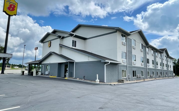 Pictures of Hospitality, Business for Sale property located at 171 West Cumberland Gap Parkway, Corbin, KY 40701 for sales - image #1