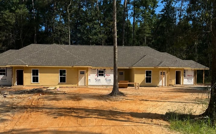 Pictures of Multifamily property located at 19427 North 2nd Street, Covington, LA 70433 for sales - image #1