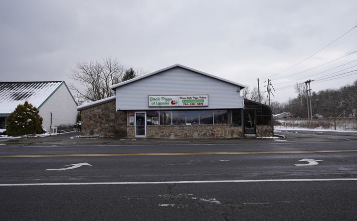 Pictures of Retail, Business for Sale property located at 116 Walnut Street, Ligonier, PA 15658 for sales - image #1