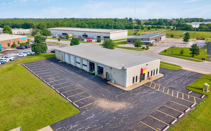 Pictures of Business for Sale, Special Purpose, Retail property located at 2140 W SUNSET ST, SPRINGFIELD, MO 65807 for sales - image #1