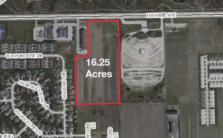 Pictures of Land property located at 4440 Navarre Avenue, Oregon, OH 43616 for sales - image #1