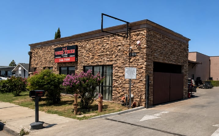 image of property at 1109 BARSTOW AVE Clovis CA 93612-1904