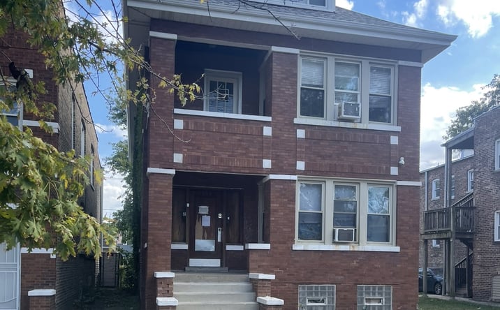 Pictures of Multifamily property located at 6953 S. Artesian Ave., Chicago, IL 60629 for sales - image #1