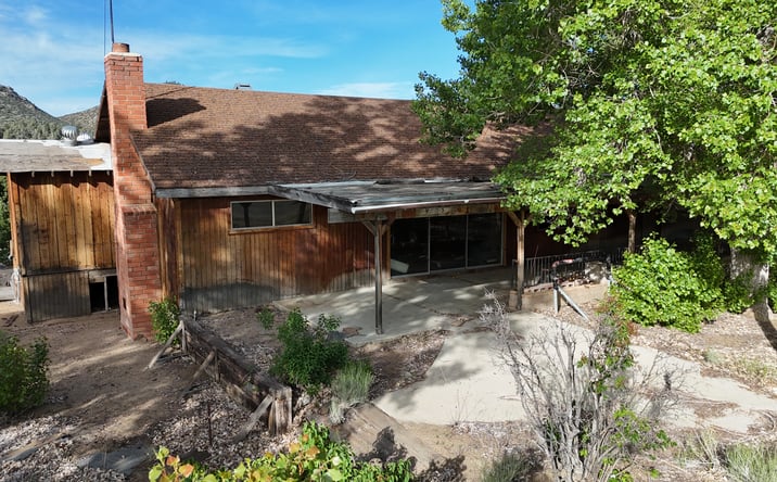Pictures of Retail property located at 97695 KENNEDY MDWS RD, INYOKERN, CA 93527 for sales - image #1