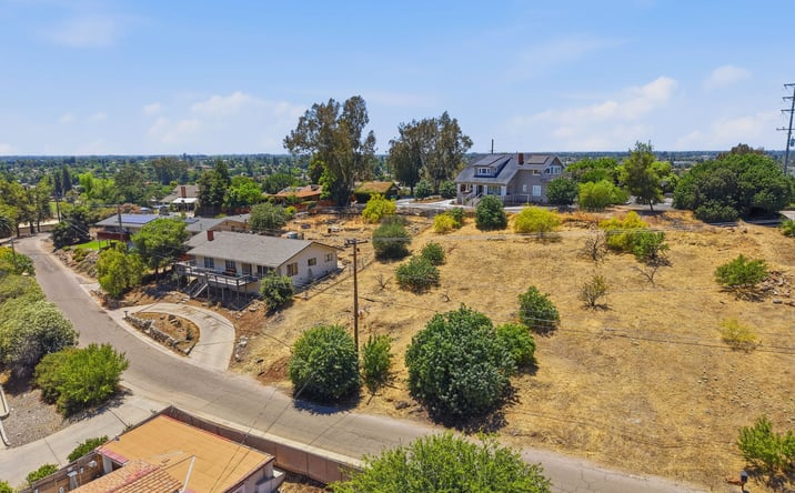 Pictures of Land property located at N Scenic Dr, Porterville, CA 93257 for sales - image #1