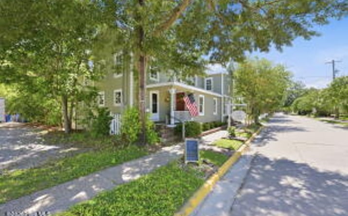 Pictures of Hospitality property located at 508 Church Street, Oriental, NC 28571 for sales - image #1