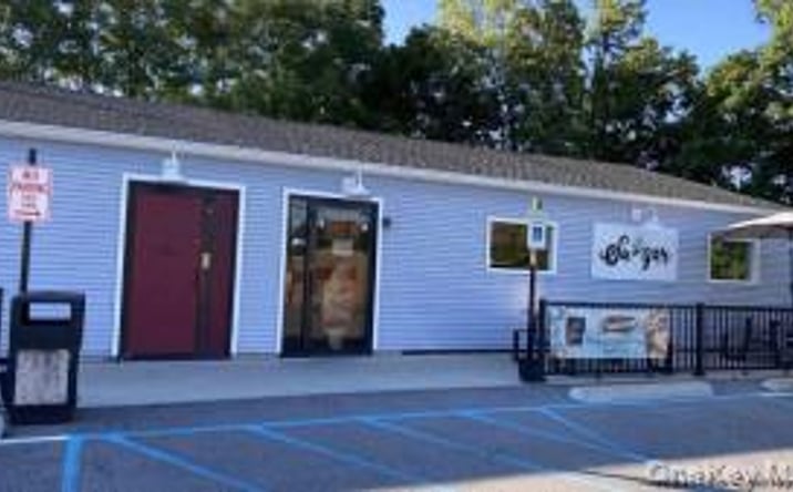 Pictures of Mixed Use, Retail property located at 43 Violet Avenue, Poughkeepsie, NY 12601 for sales - image #1
