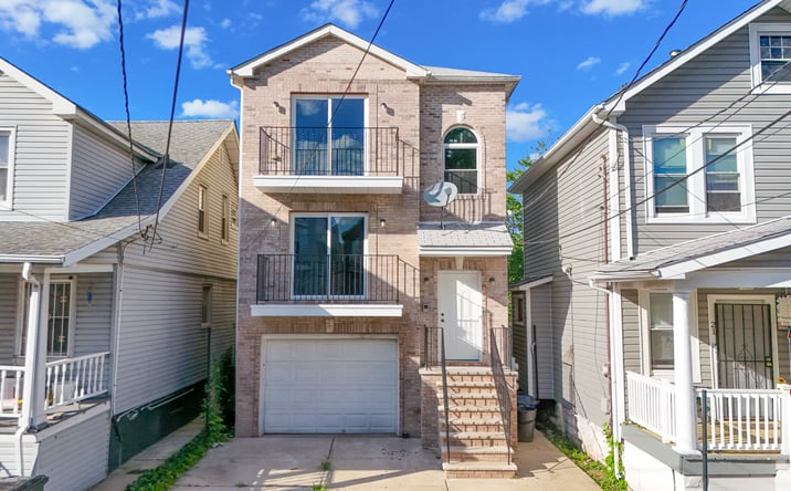 Pictures of Multifamily property located at 23 EDWIN PL, NEWARK, NJ 07112-1521 for sales - image #1