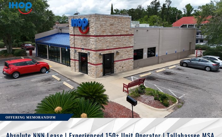 Pictures of Retail property located at 2840 Apalachee Parkway, Tallahassee, FL 32301 for sales - image #1