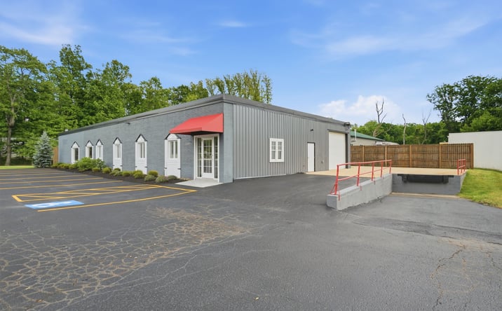 Pictures of Industrial, Office property located at 16821 Park Circle Dr, Chagrin Falls, OH 44023 for sales - image #1