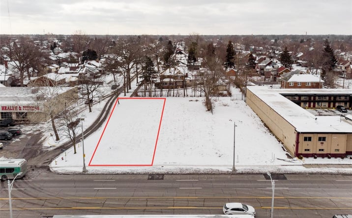 Pictures of Land property located at 16329 WOODWARD 10 EASON, Highland Park, MI 48203 for sales - image #1