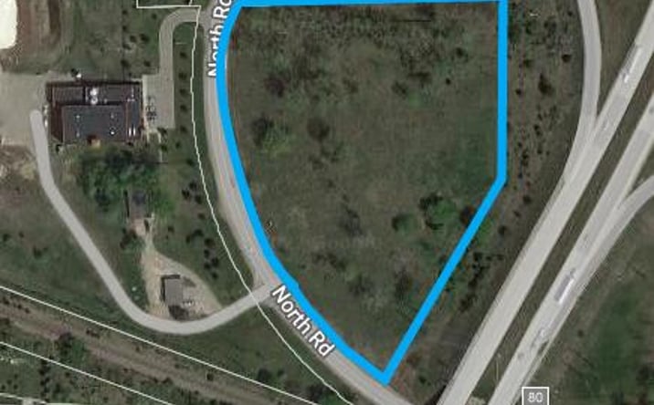 Pictures of Land property located at 15173 NORTH RD, Fenton, MI 48430 for sales - image #1