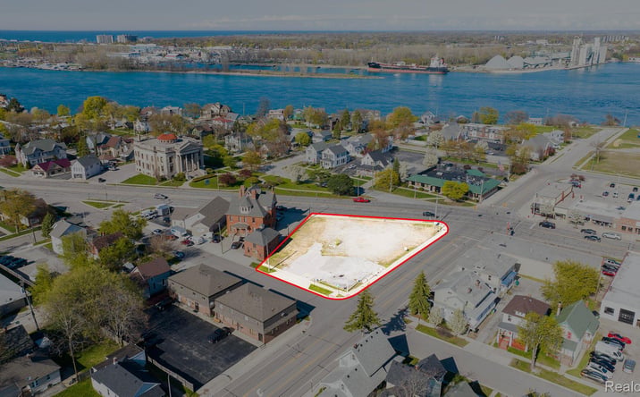 Pictures of Land property located at 805 PINE GROVE AVE, Port Huron, MI 48060 for sales - image #1