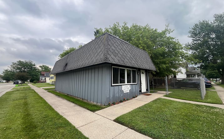 Pictures of Business for Sale, Retail property located at 730 15TH ST, Port Huron, MI 48060 for sales - image #1