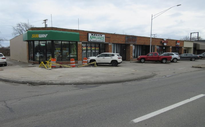 Pictures of Retail property located at 19528 KELLY RD, Harper Woods, MI 48225 for sales - image #1