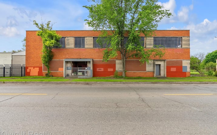 Pictures of Industrial property located at 8616 Grinnell Street, Grosse Pointe, MI 48213 for sales - image #1