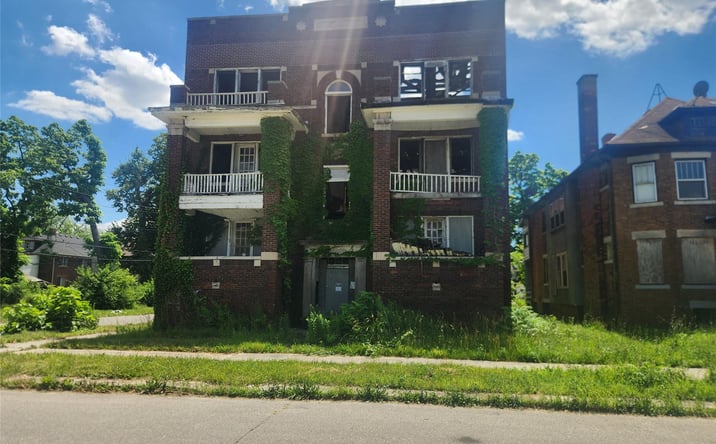 Pictures of Multifamily property located at 2903 MONTGOMERY Street, Detroit, MI 48206 for sales - image #1