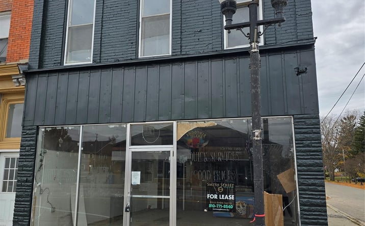 Pictures of Multifamily property located at 327 N Shiawassee Street, Corunna, MI 48817 for sales - image #1