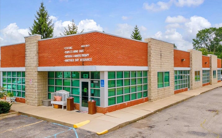 Pictures of Office property located at 19323 Farmington Road, Livonia, MI 48152 for sales - image #1