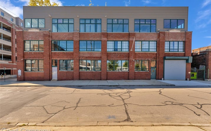 Pictures of Office property located at 2987 Franklin Street 2, Detroit, MI 48207 for sales - image #1